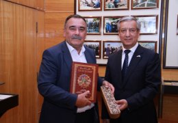 Özbekistan Büyükelçisi Azerbaycan Devlet Tarım Üniversitesini ziyaret etti