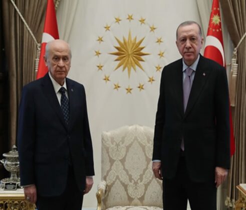 Cumhurbaşkanı Erdoğan, MHP Genel Başkanı Bahçeli’yi kabul etti