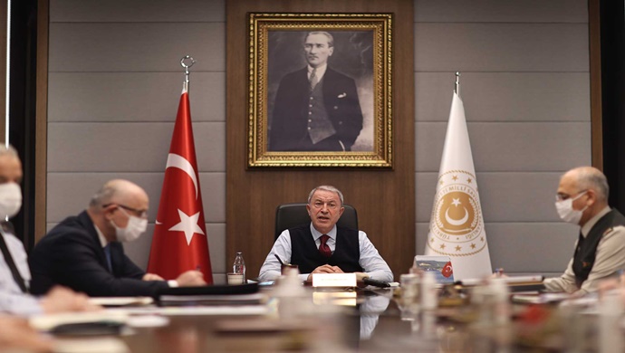 Millî Savunma Bakanı Hulusi Akar Başkanlığında Video Telekonferans Toplantısı Gerçekleştirildi