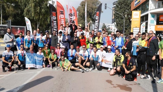 Cumhurbaşkanı Ersin Tatar, Lefkoşa’da gerçekleşen Duatlon Yarışı Ödül Töreni’ne katıldı