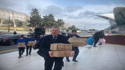 Azerbaycanlı milletvekilleri, Milli Meclis Ekonomi Politikası, Sanayi ve Girişimcilik Komitesi üyeleri Türkiye’ye yardım eylemine katıldı, FOTOLAR, ÖZEL