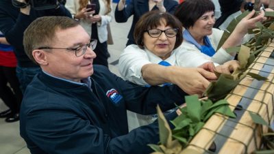 Владимир Якушев: «Единая Россия» с начала СВО передала более 140 тысяч тонн помощи в новые и прифронтовые регионы